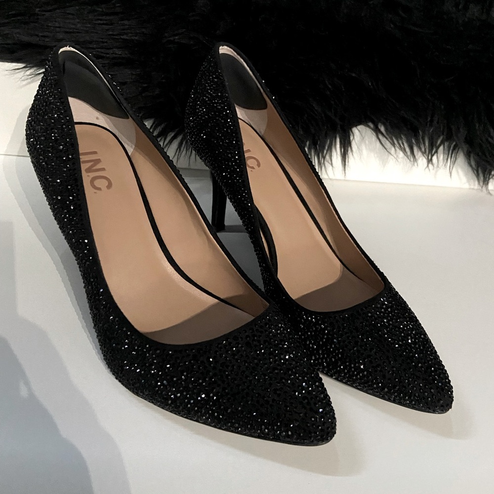 Zita Rhinestone Pumps (Like New)